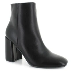 Sophia Taylor Sloane